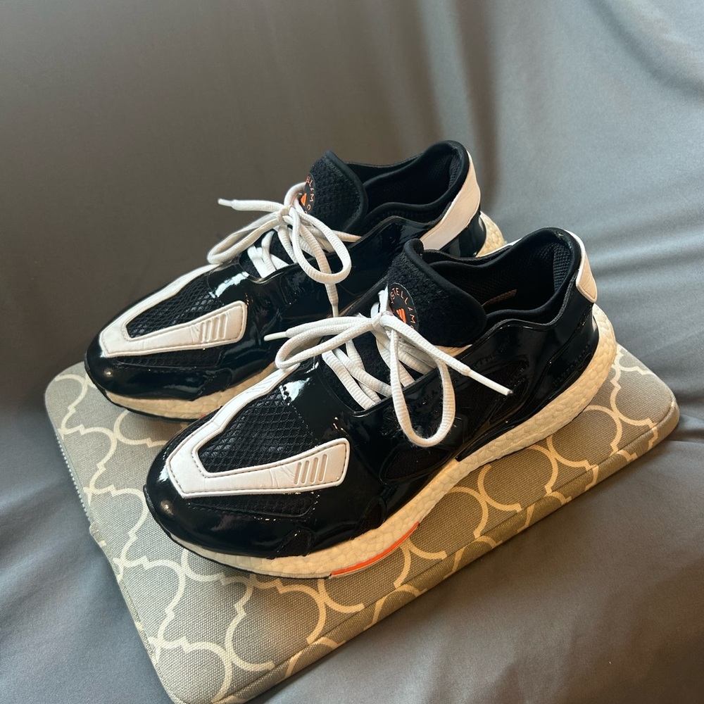 Adidas Ultra Boost 22
“Stella McCartney” - Picture 2 of 11